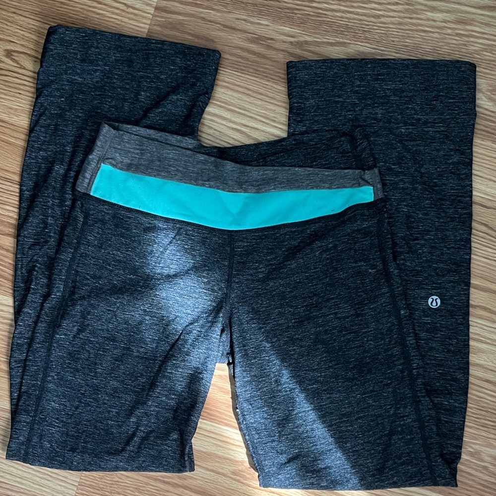 Lululemon flare yoga pants